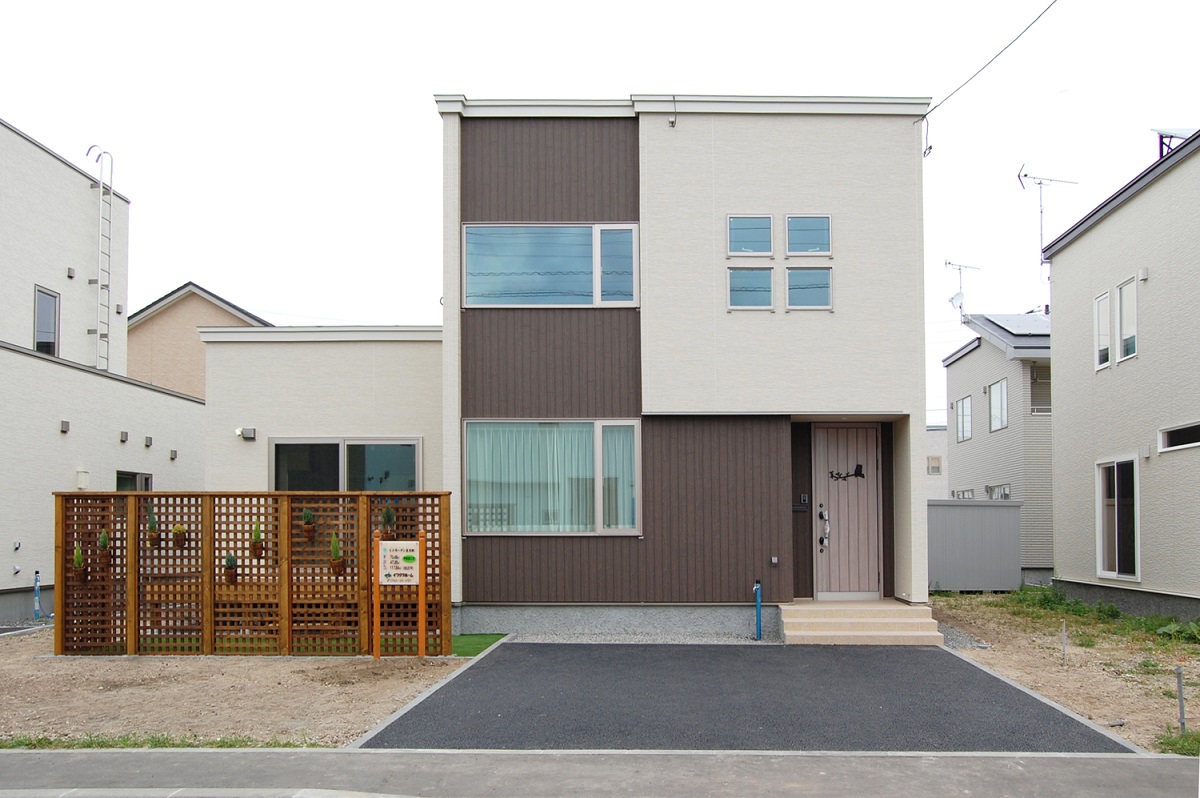 一戸建て住宅の外観