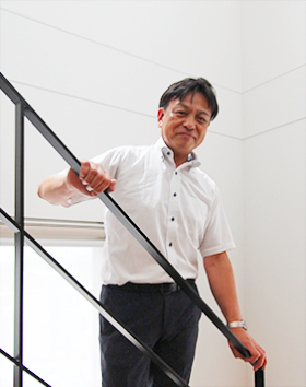 川野谷　隆
