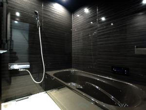 🛁【240万ビュー超え】インスタ人気投稿を深掘り！「非日常を叶える浴室アイデア6選」をブログでご紹介します